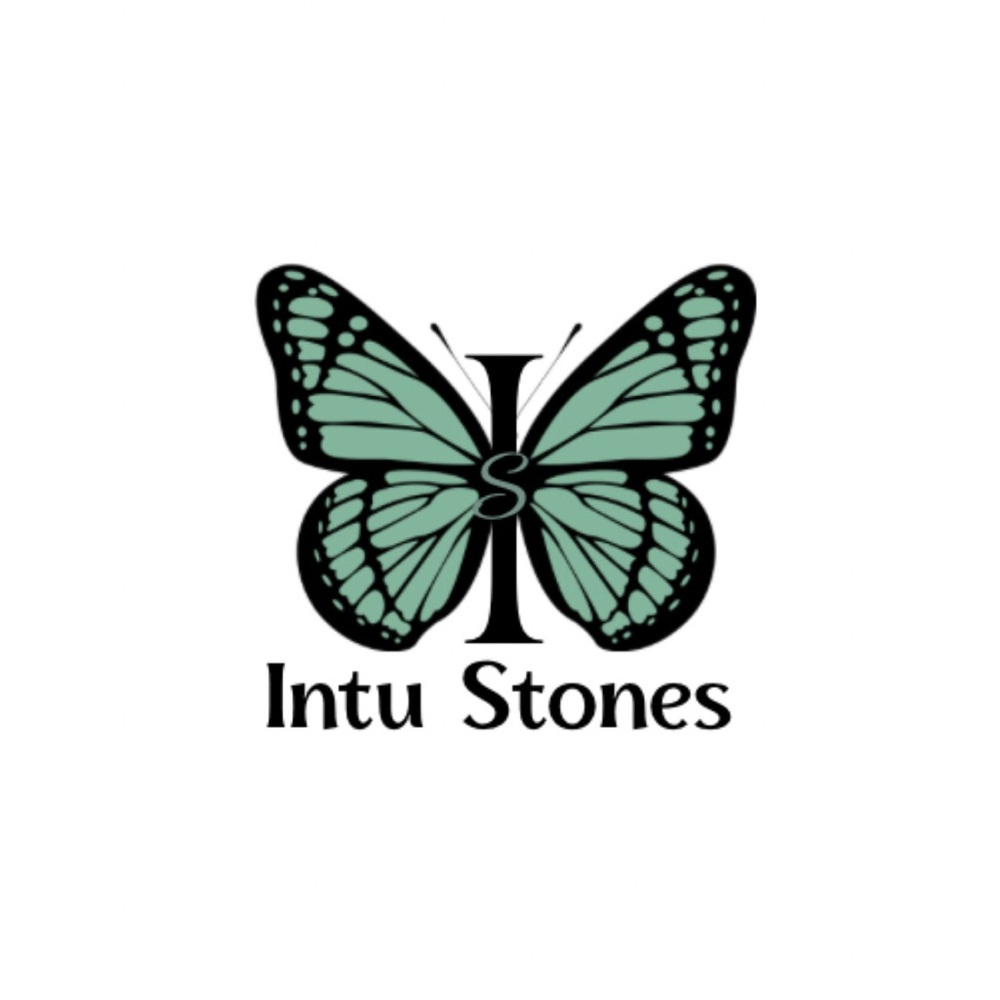 Intu Stones 🔮Angel is live with pretty crystals 🩵🦋